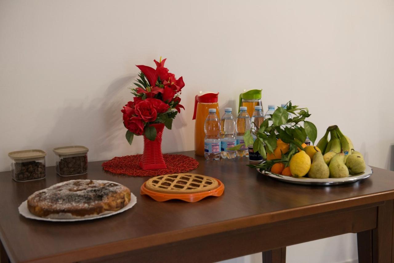 Villa Miriade B&B Paestum Bagian luar foto